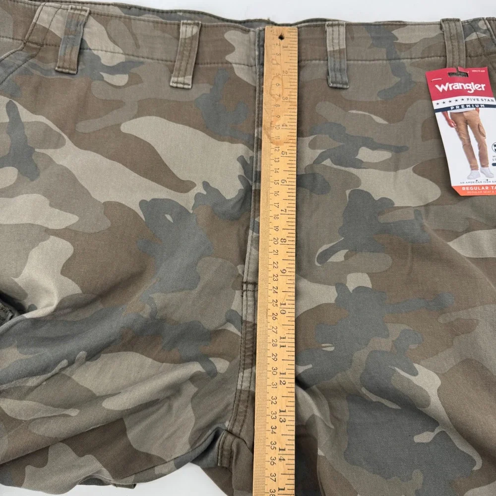 Wrangler Cargo Pants Mens 44x30 Green Camo Five Star Premium Regular Taper NWT - Picture 10 of 12